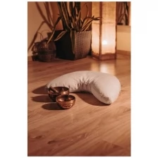 Подушка для йоги "Брахма", р.55*40*11см. Чехол: синтетический тик, рогожка дублированная. Наполнитель: лузга гречихи. Цвет: серый.