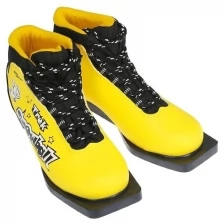 Ботинки лыжные TREK Snowball NN75 ИК, цвет жёлтый, лого чёрный, размер 33