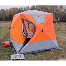 Утепленная зимняя палатка для рыбалки Terbo-Mir Куб 1, трехслойная, размеры 2,4 х 2,4 х 2,2 м, оранжевая