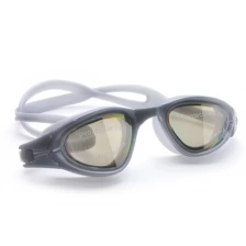 Очки-маска для плавания детские/Очки для бассейна Langzhisha. Комплект: прозрачный футляр, беруши 1 пара (прикреплены к ремешку) Цвет оправы: в ассортименте Цвет линзы: прозрачный.